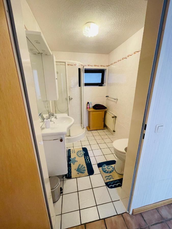 Privatunterkunft Mit Bad Und Kueche In Seenaehe Zulpich Buitenkant foto