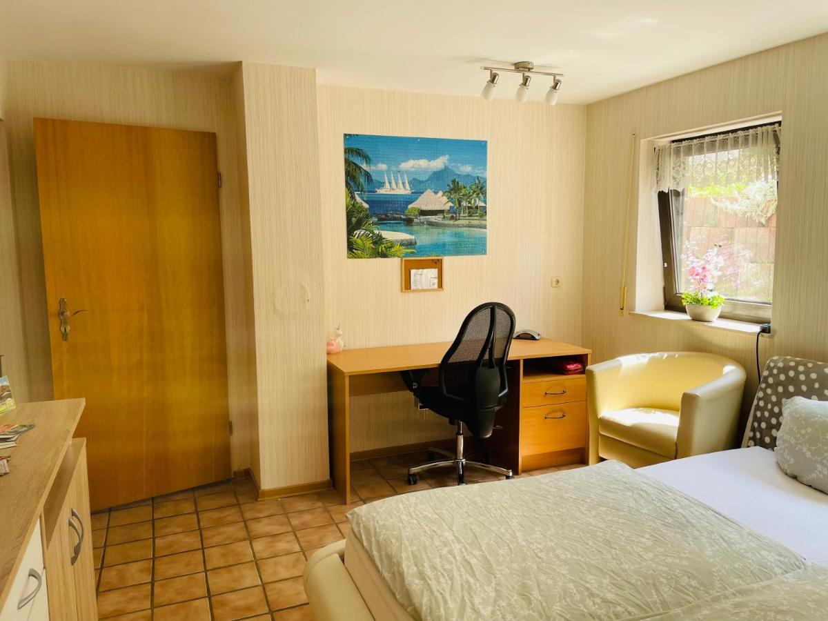 Privatunterkunft Mit Bad Und Kueche In Seenaehe Zulpich Buitenkant foto